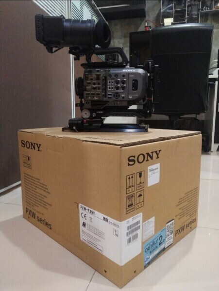 คุณน้ำฝน – รับฝากสินค้าไอทีและอิเล็กทรอนิกส์